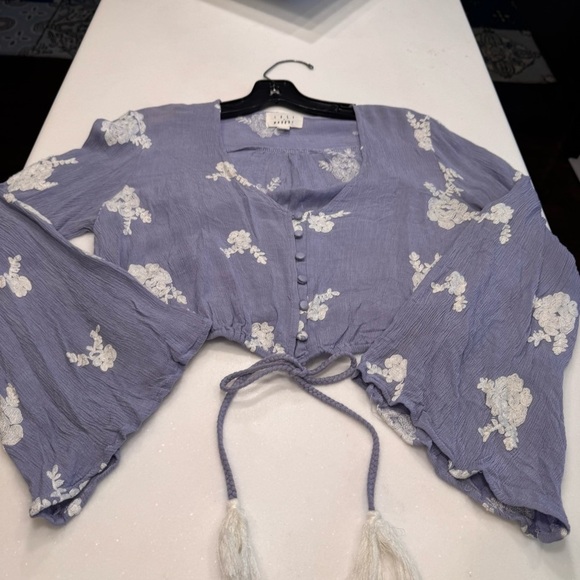 Lost + Wander Iris Crop Top Button Down White Floral Embroidery Bell Sleeves| M - Picture 5 of 9